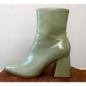 So Me Matcha Sage Green Patent Leather Square Toe Block Heel Ankle Boots Sz 7.5